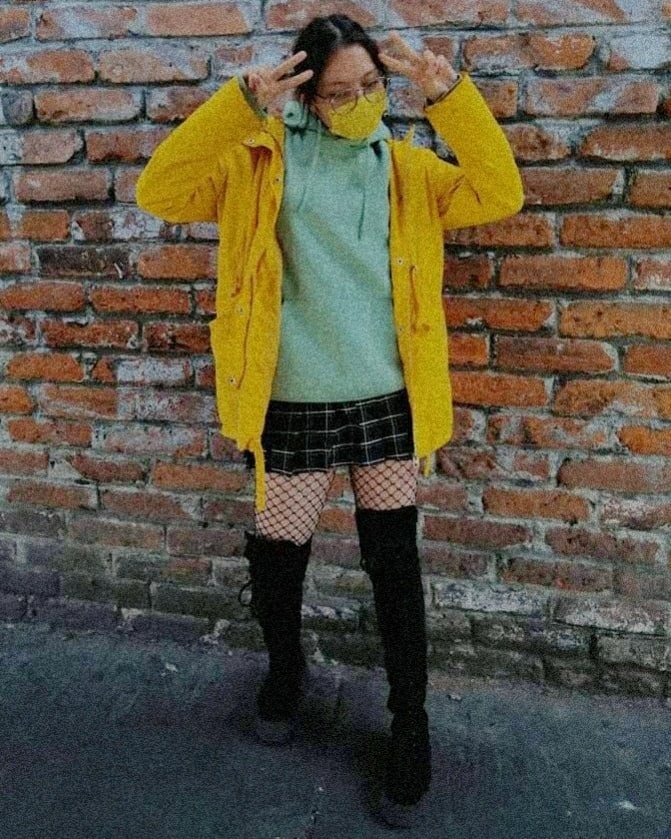 Puta gótica #YxW8o7Gi