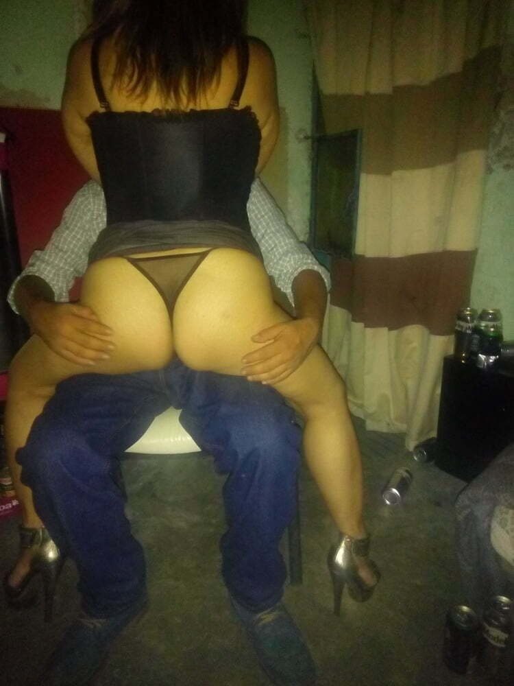 Aporte  de un seguidor_ le gista compartir a su esposa con amigos, es bien facilota y muy caliente #BP060vFL