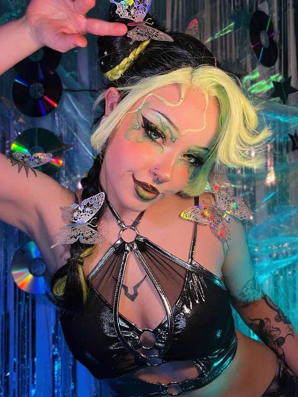 Jolyne - cosplay #YXk3mL0e