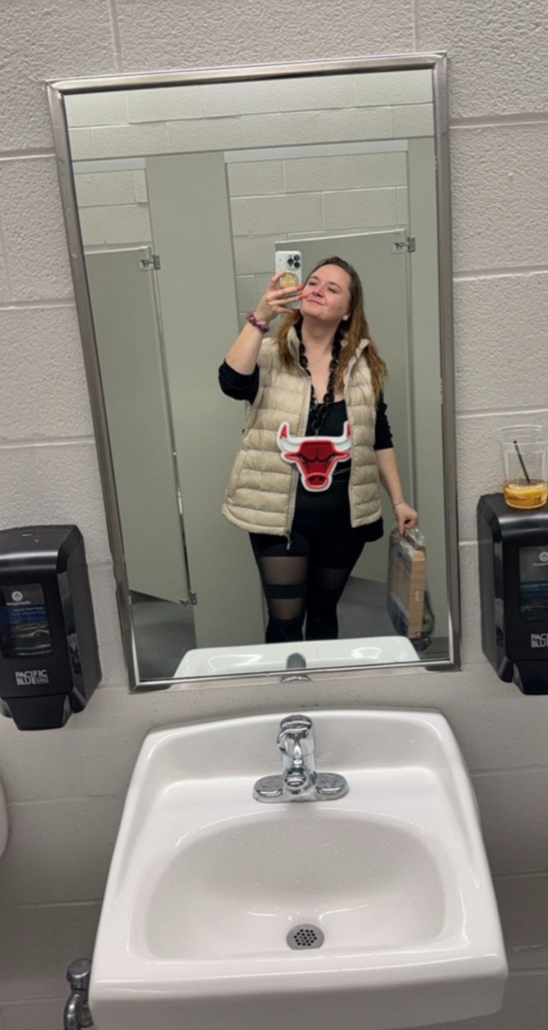 Liv Pawg snowbunny slut from Chicago #8nwvc9jE
